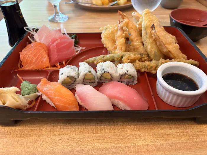 Blue Mango Picture 9