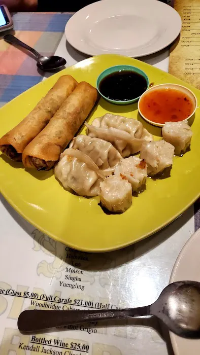 Bangkok House Restaurant Picture 5