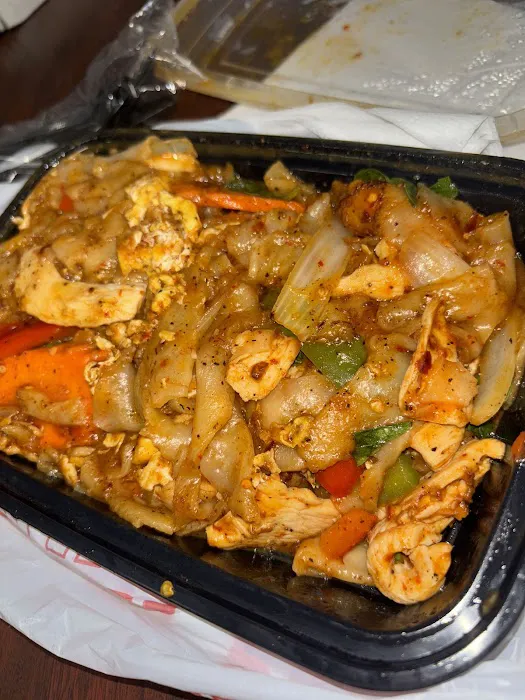 Rim Nahm Thai Cuisine Picture 1