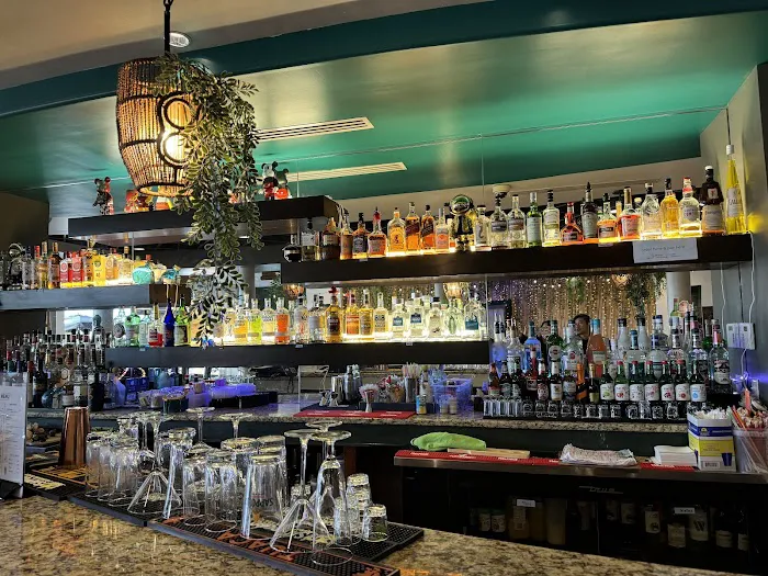 The Riverfront Asian Cuisine & Bar Picture 10