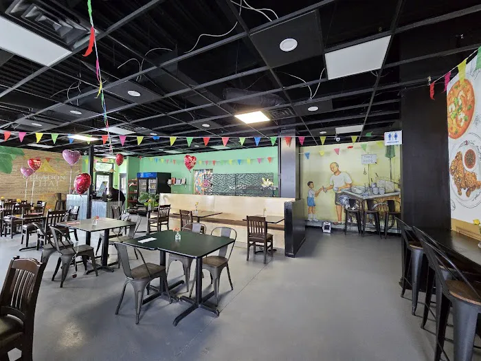 Celadon Thai Clifton Park Picture 3