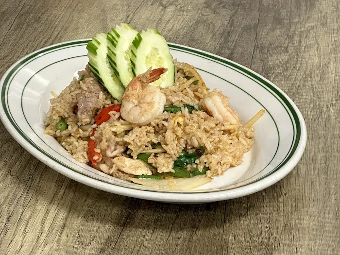 Maya Thai Bistro Picture 3