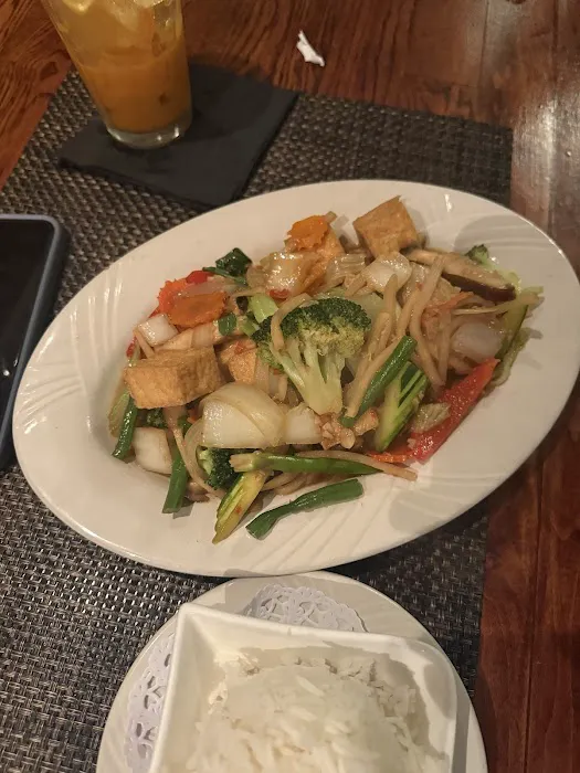 Thai Basil Picture 3