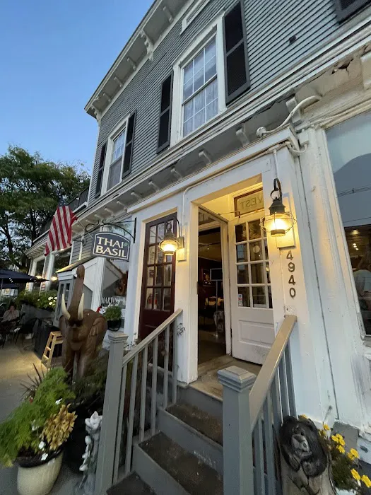 Thai Basil Picture 2