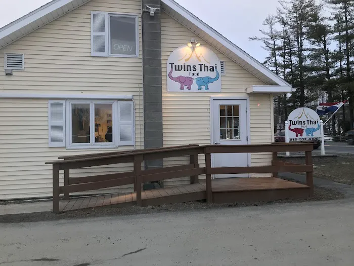 Twins Thai Food Picture 10