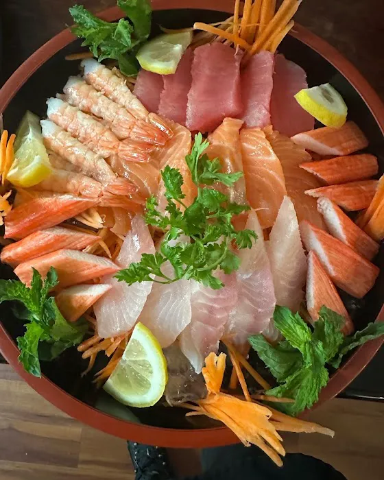 Bua Thai & Sushi Picture 9