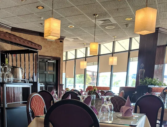 Jasmine Thai Restaurant & Sushi Bar Picture 6