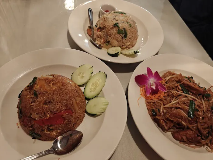 Jasmine Thai Restaurant & Sushi Bar Picture 7