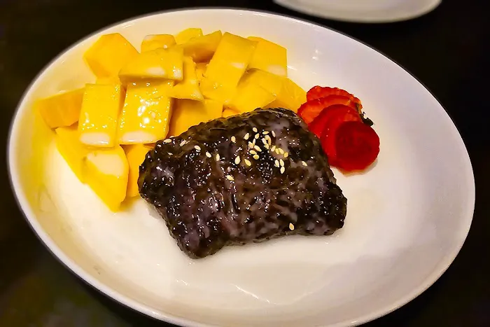 Noodles & Rice Bistro Picture 9