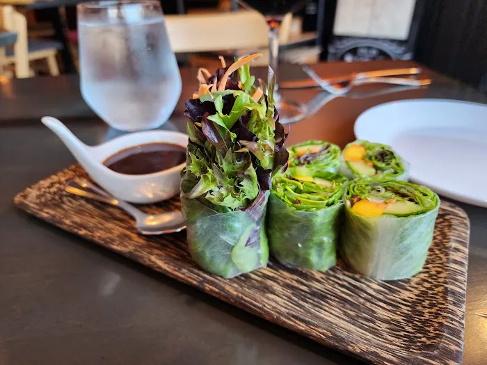 Noodles & Rice Bistro Picture 5