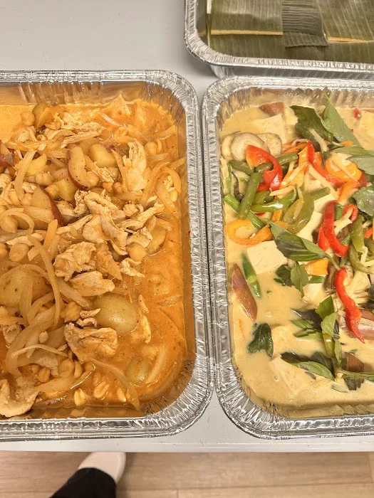 Friendly Thai Restaurant Picture 3