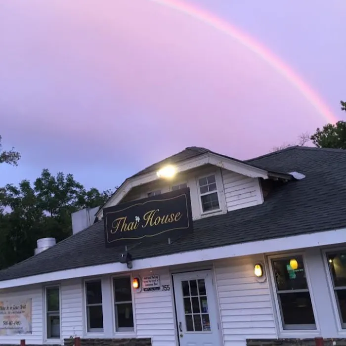 Thai House Restaurant Picture 2