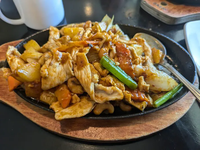 Mai Thai Cuisine of Smithfield Picture 7