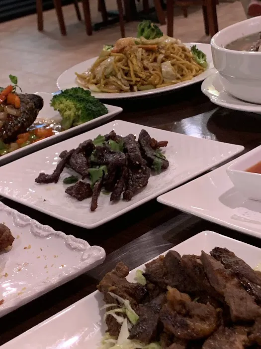 Thai Lan Xang Restaurant Picture 10