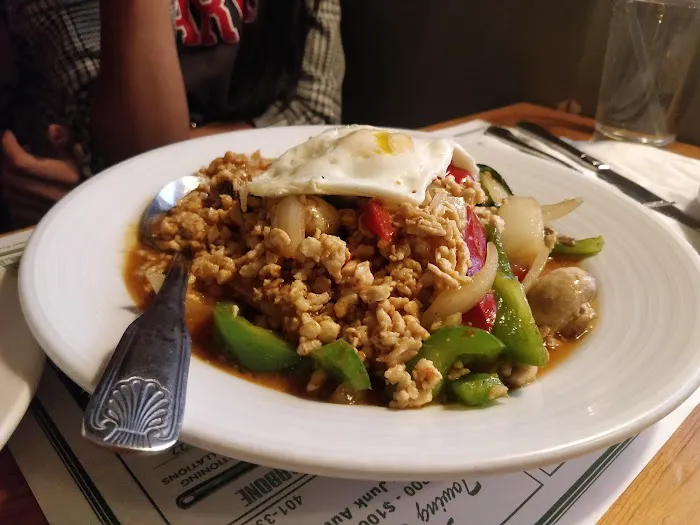 Green Basil Restaurant Picture 1