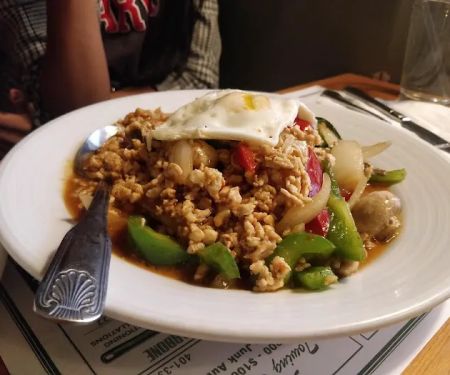 Green Basil Restaurant