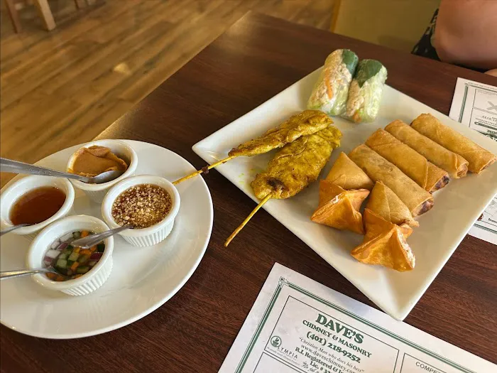 Green Basil Restaurant Picture 3