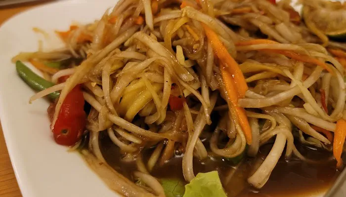 Green Basil Restaurant Picture 4