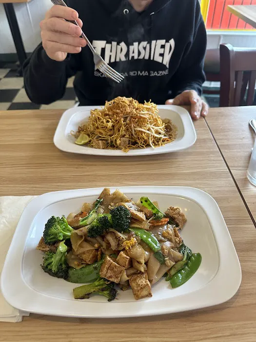 Thai Street Food Cuisine Picture 2