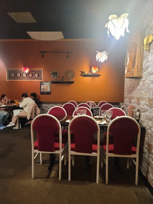 Racha Thai Picture 4