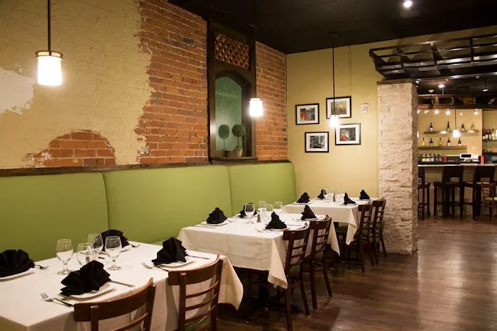 Basil n' Spice Thai Cuisine Picture 5