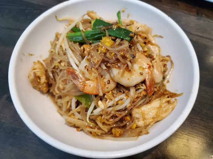 Brown Rice Thai Cuisine Picture 2