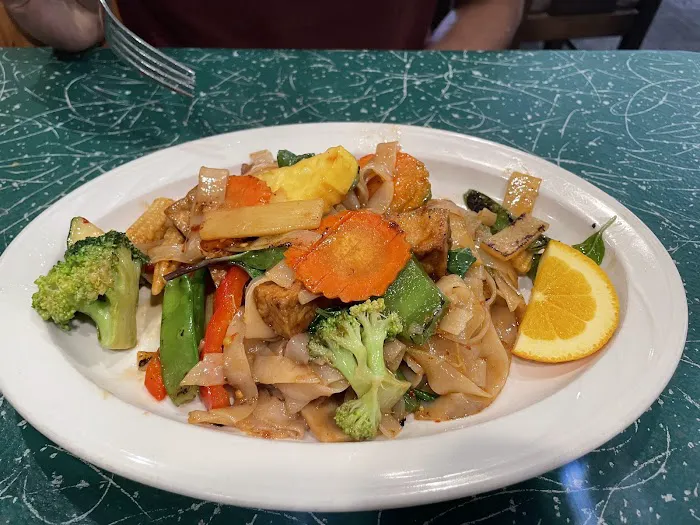 Thai Garden Picture 3