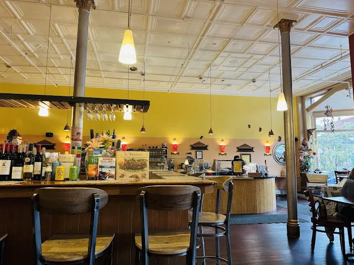 Sabai Sabai Picture 3