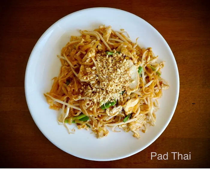 TONG TA Thai Restaurant Picture 5