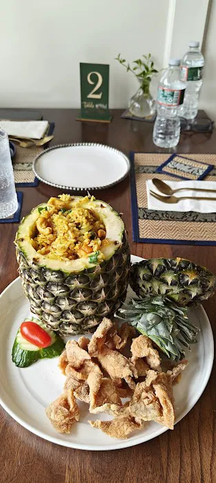 NaPha Thai Kitchen Picture 6