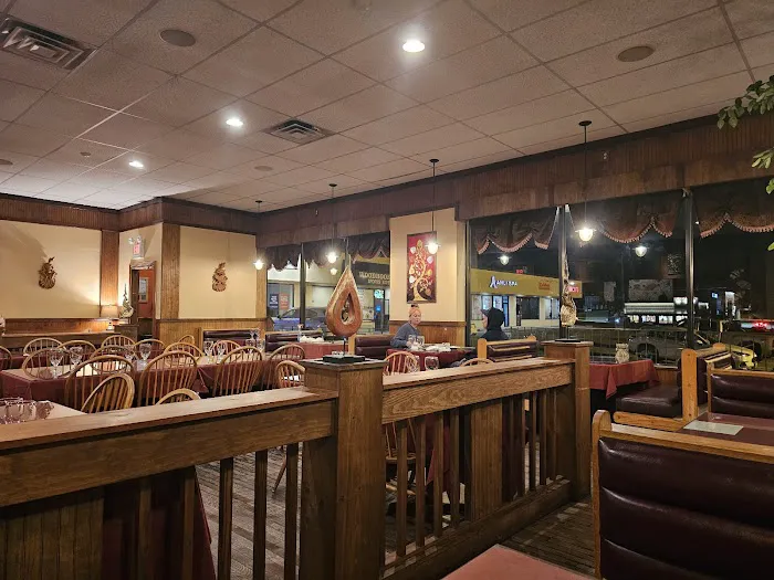 Siam Square Fine Thai Cuisine Picture 3