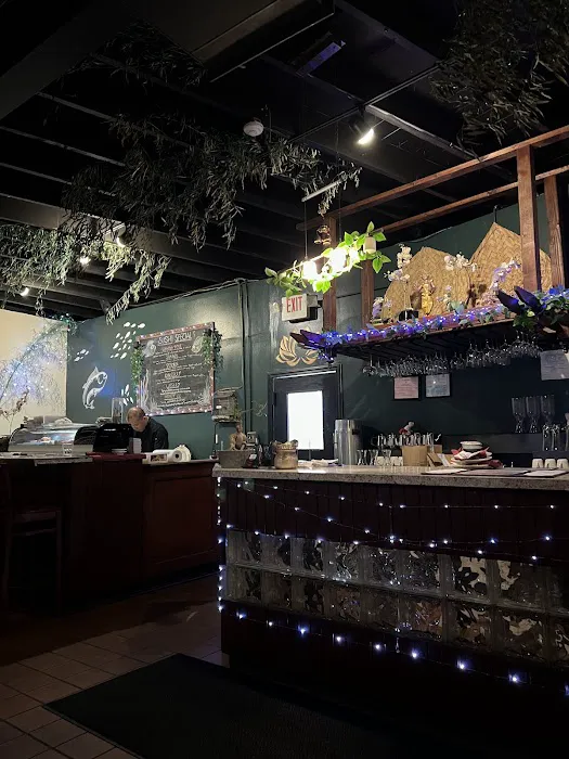 Mint & Maki Picture 8