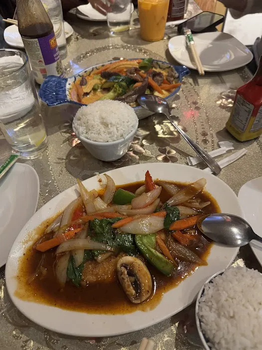 Champa Thai + Lao Restaurant Picture 6
