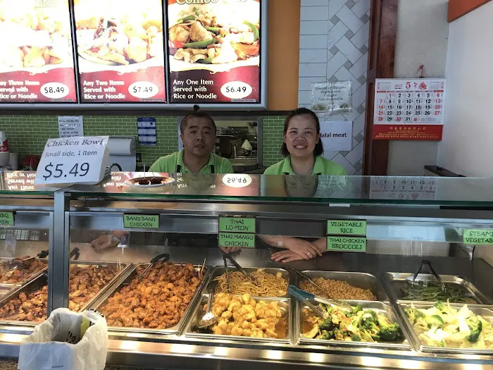 Ruby Thai Kitchen Picture 3