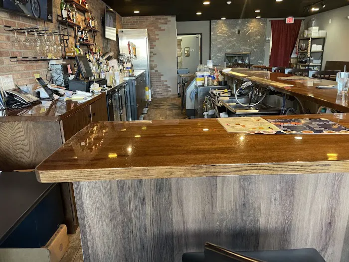 Blue Moon Thai Cuisine & Bar Picture 7