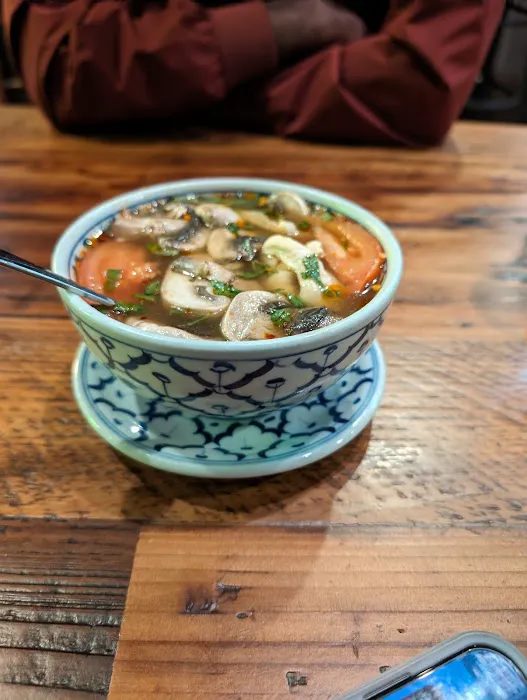 Blue Moon Thai Cuisine & Bar Picture 3