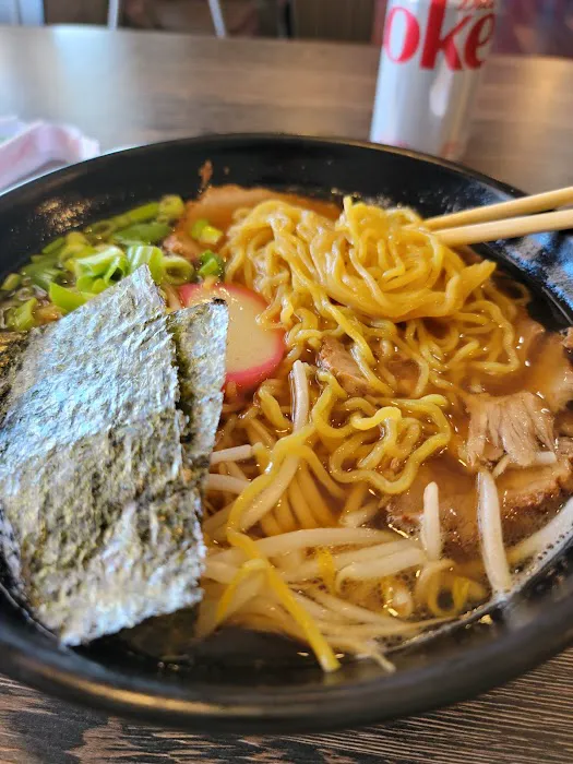 Up to Me Thai Asian & Ramen Picture 4