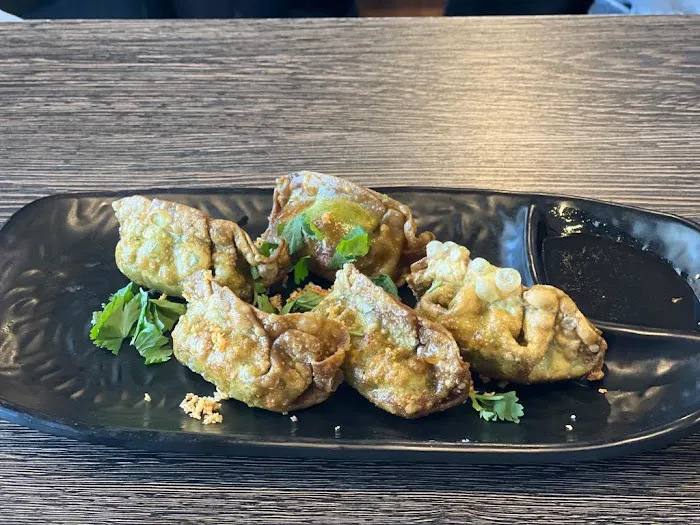 Up to Me Thai Asian & Ramen Picture 1