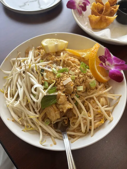 Asian Thai Kitchen Milford NH Picture 10