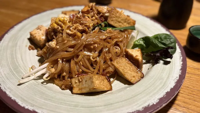 Fit to be Thai'd Picture 3