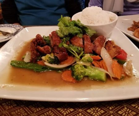 Tuk Tuk Thai Cuisine