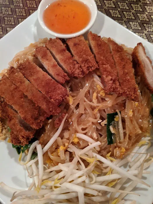 Tuk Tuk Thai Cuisine Picture 5