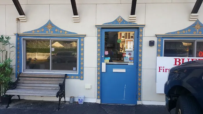 Money Tree Kitchen Picture 2