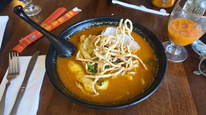 Rice Noodle Thai Eatery Picture 3