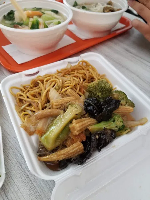 Ruby Thai Kitchen Picture 2