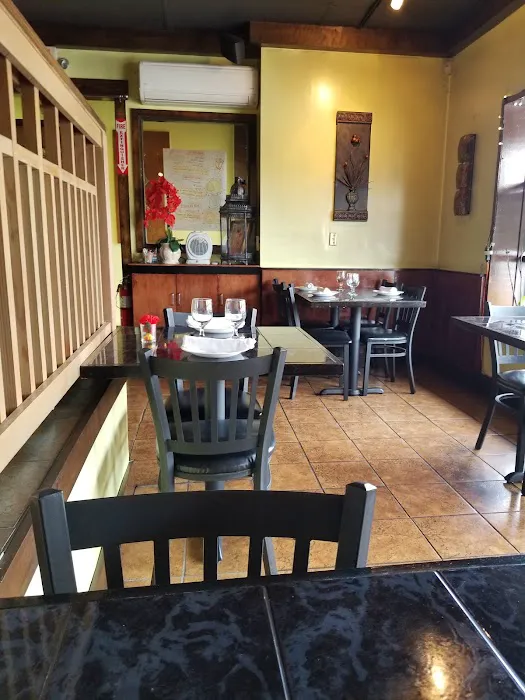 Chili Basil Thai Picture 9