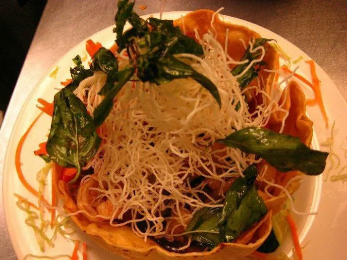 Chili Basil Thai Picture 10