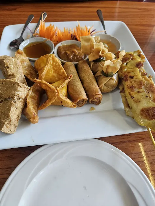 Benjarong Restaurant Picture 1