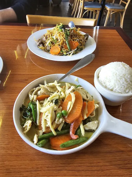 Benjarong Restaurant Picture 3