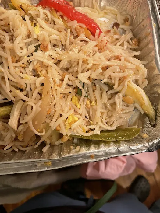 Ruk Mae Healthy Thai Cuisine Picture 1